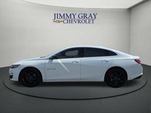Used 2025 Chevrolet Malibu LT w/ Redline Edition FWD image 2