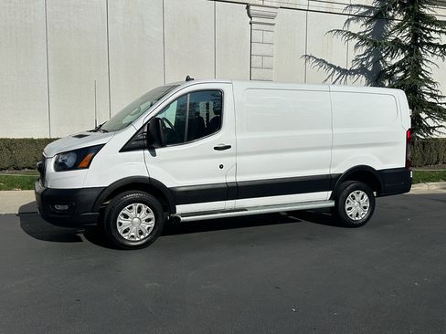 Used 2024 Ford Transit 250 Low Roof w/ Exterior Upgrade Package image 2