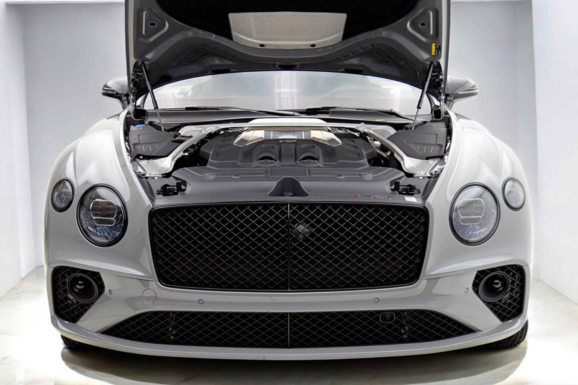 Certified 2023 Bentley Continental GT S AWD/4WD image 25