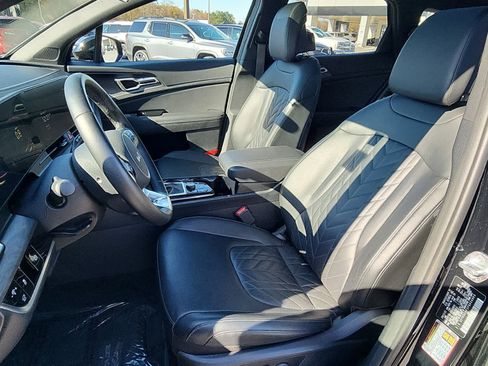 Used 2023 Kia Sportage X-Line w/ X-Line Premium Package image 10