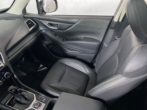 Used 2022 Subaru Forester Touring image 25