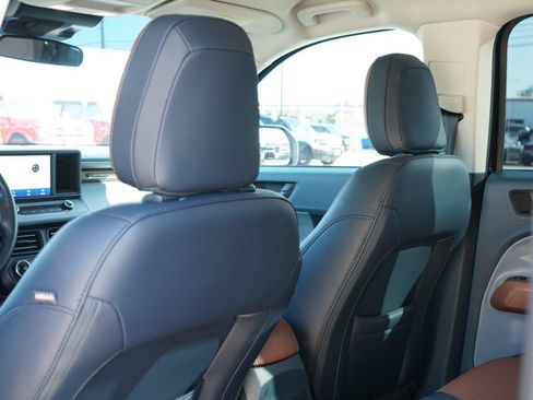 Used 2022 Ford Maverick Lariat w/ Lariat Luxury Package AWD/4WD image 21