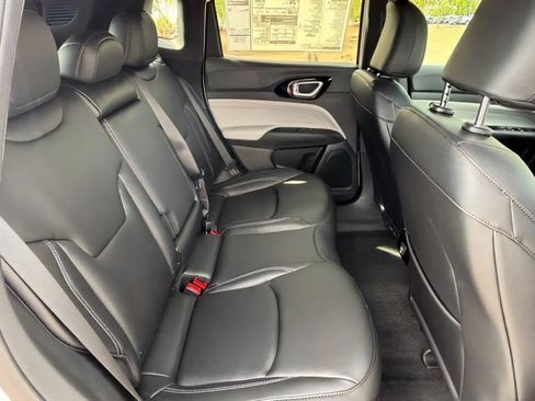 New 2026 Jeep Compass Limited AWD/4WD image 28