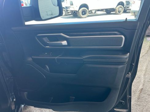 Used 2023 RAM 1500 Big Horn AWD/4WD image 17