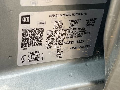 Used 2025 GMC Sierra 1500 Elevation image 31