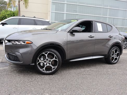 Used 2024 Alfa Romeo Tonale Ti image 1