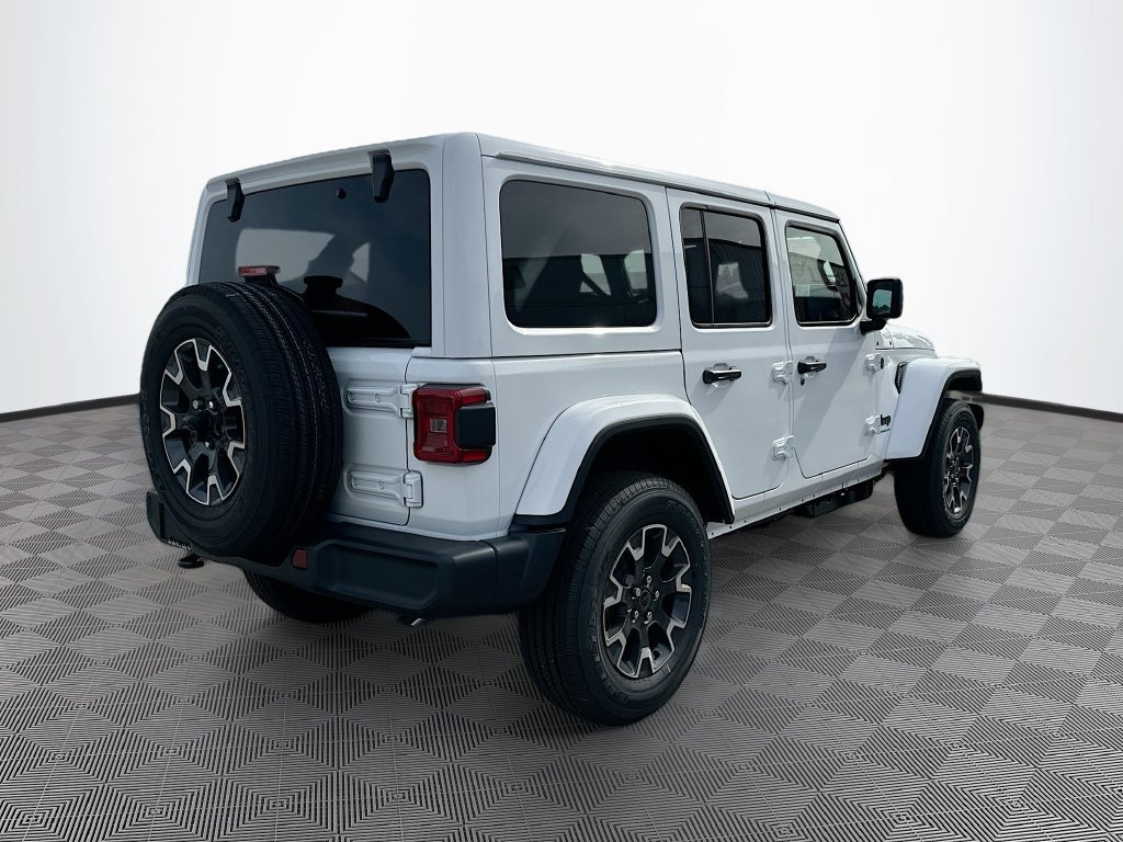 New 2026 Jeep Wrangler Unlimited Sahara AWD/4WD image 9