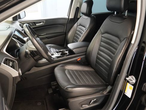 Used 2016 Ford Edge SEL w/ Equipment Group 201A AWD/4WD image 3