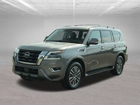 Used 2023 Nissan Armada SL w/ Captain's Chairs Package AWD/4WD image 3