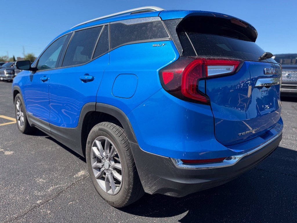 Used 2024 GMC Terrain SLT FWD image 5
