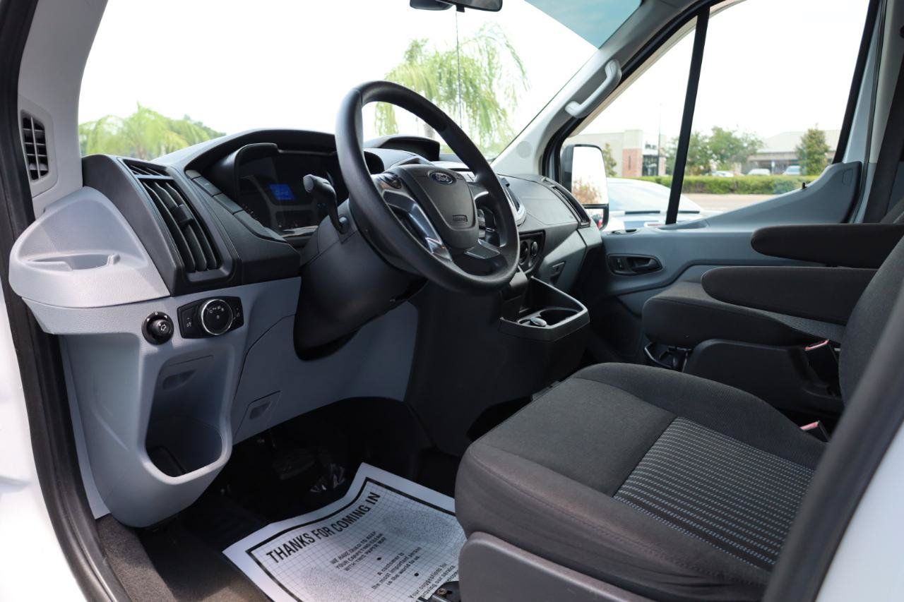 Used 2019 Ford Transit 350 XLT RWD image 7