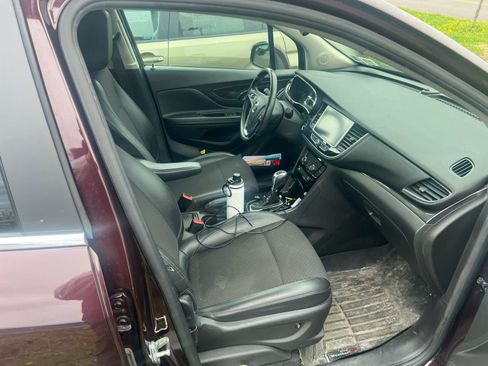 Used 2018 Buick Encore Preferred FWD image 4