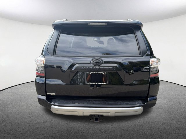 Certified 2024 Toyota 4Runner TRD Off-Road Premium w/ Moonroof Package AWD/4WD image 15