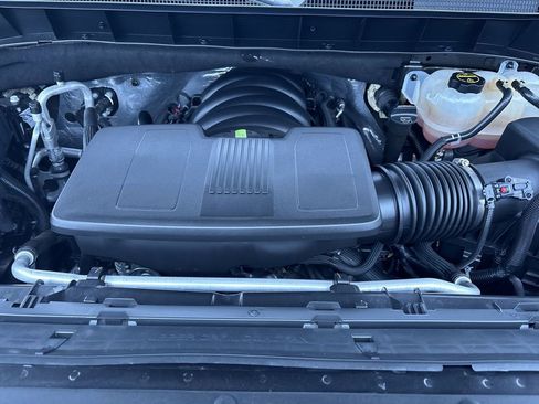 Used 2024 Chevrolet Silverado 1500 High Country w/ Technology Package image 29