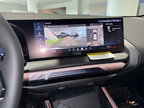 New 2026 BMW X3 xDrive30 w/ Premium Package image 19