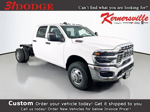 New 2026 RAM 3500 Tradesman w/ Chrome Appearance Group A AWD/4WD image 1