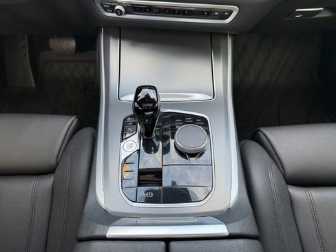 Used 2022 BMW X5 xDrive40i AWD/4WD image 15