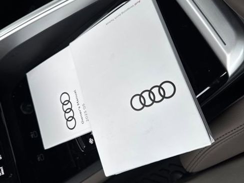 Certified 2025 Audi Q5 Premium w/ Premium Plus AWD/4WD image 15