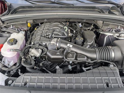 New 2025 Jeep Grand Cherokee Limited w/ Luxury Tech Group II RWD image 40