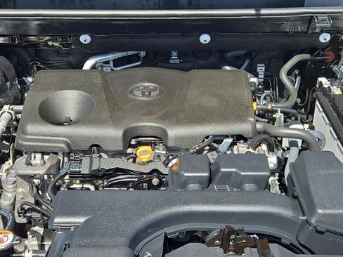 Used 2025 Toyota RAV4 LE FWD image 22
