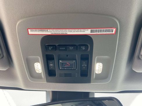 Used 2023 Toyota Camry XSE FWD image 30