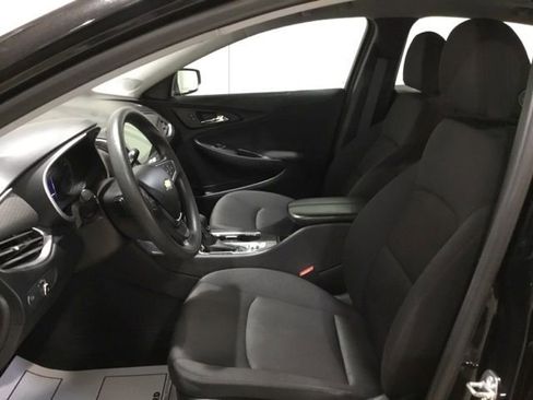 Used 2023 Chevrolet Malibu LT FWD image 26