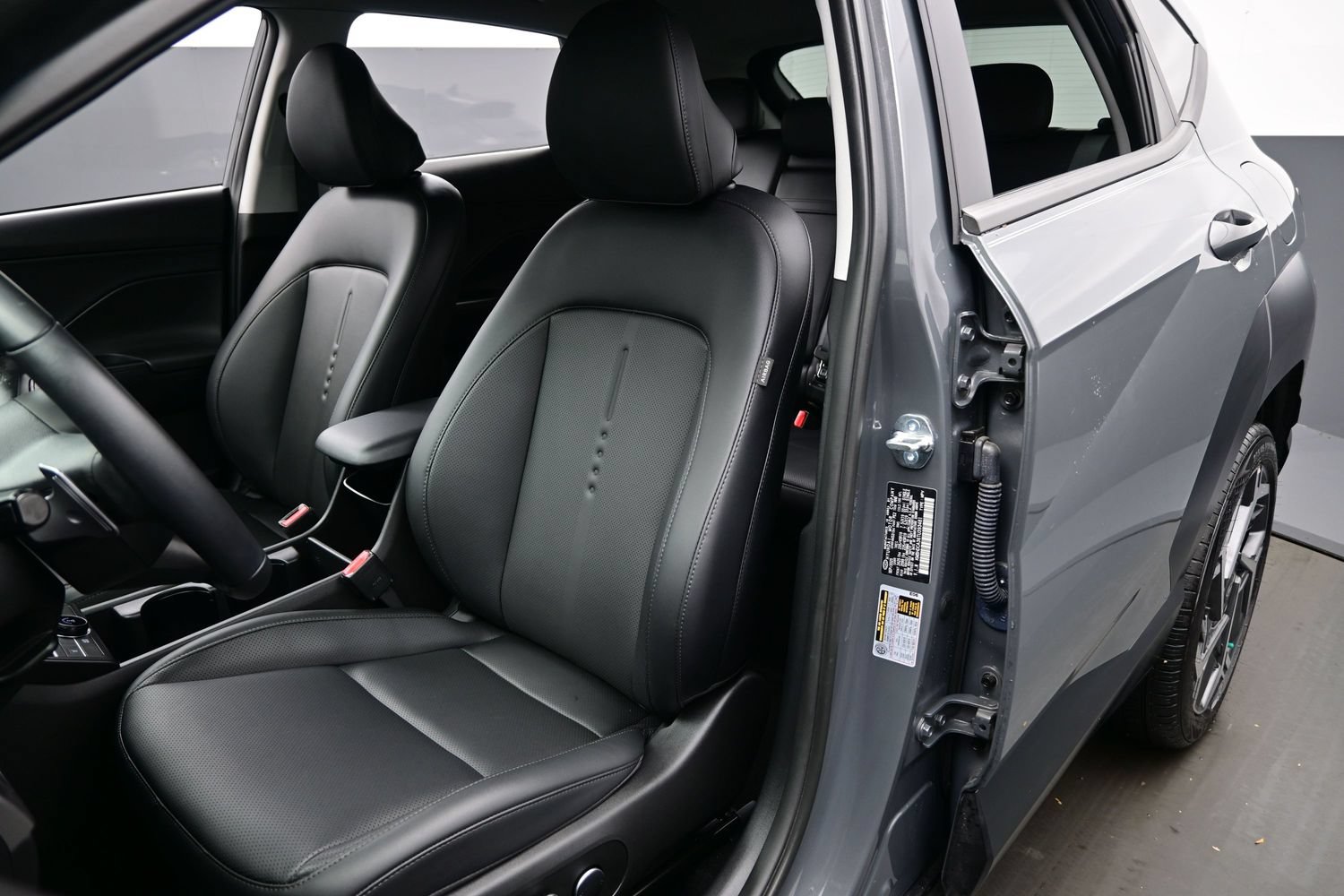 Used 2026 Hyundai Kona SEL Premium AWD/4WD image 12