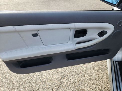 Used 1998 BMW 328i Convertible image 5