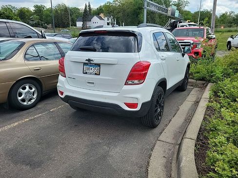 Used 2022 Chevrolet Trax LT w/ Driver Confidence Package AWD/4WD image 8