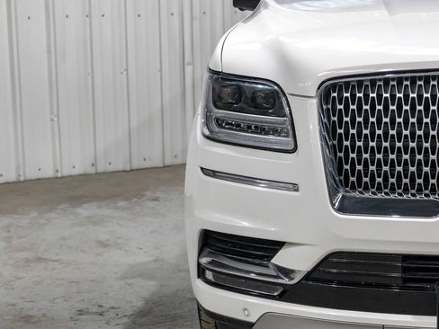 Used 2021 Lincoln Navigator L Black Label w/ Cargo Convenience Package image 52