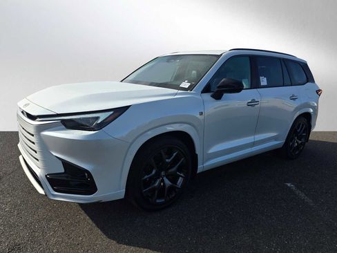 New 2026 Lexus TX 500h AWD image 7