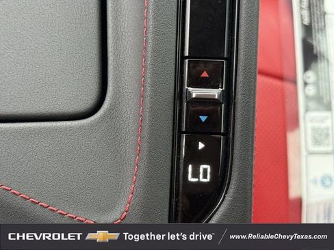 Used 2024 Chevrolet Corvette Stingray Coupe w/ 1LT RWD image 18