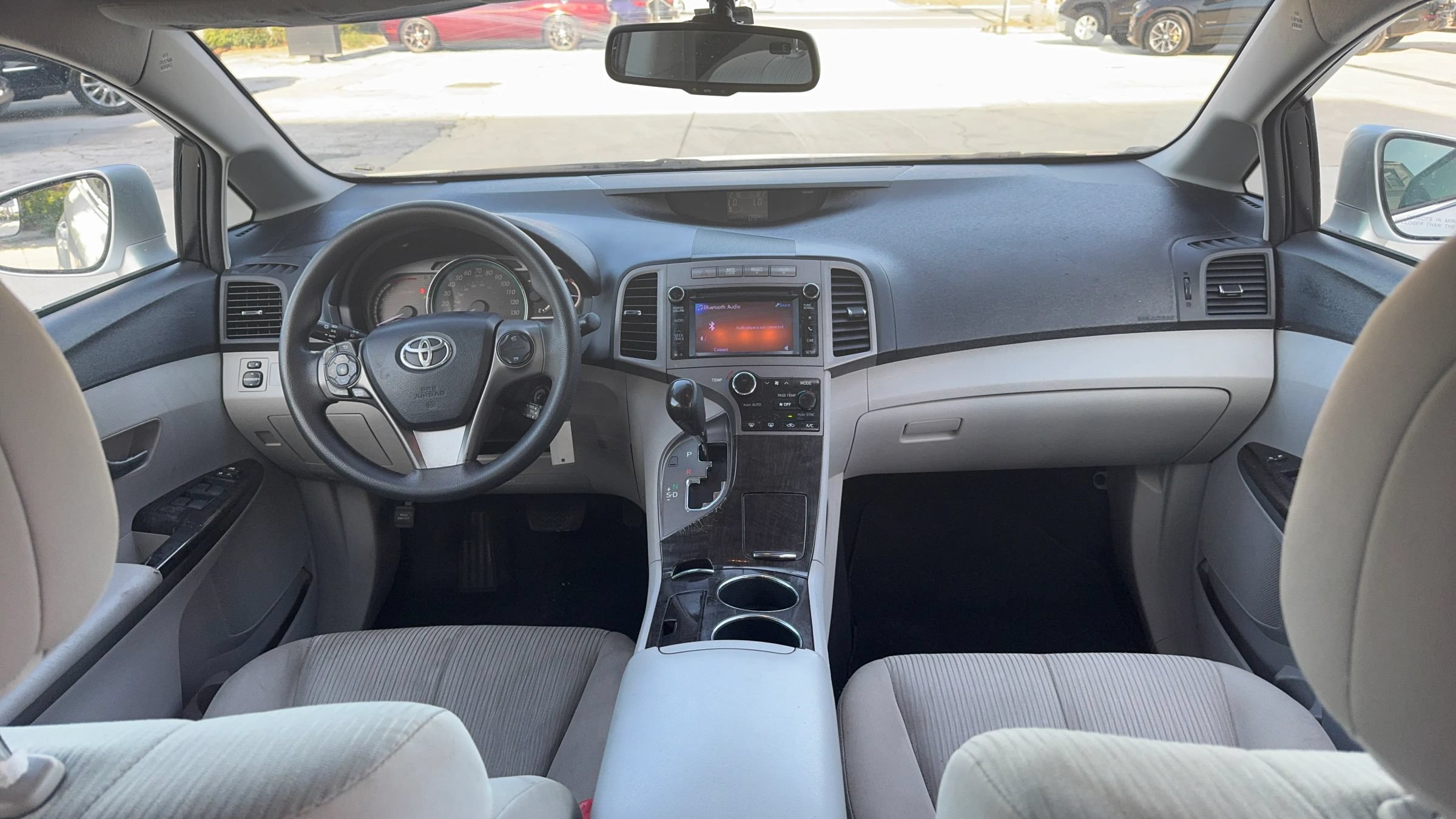 Used 2013 Toyota Venza LE FWD image 9