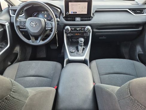 Certified 2025 Toyota RAV4 LE AWD/4WD image 13