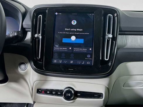 New 2026 Volvo XC40 B5 Plus w/ Climate Package image 13