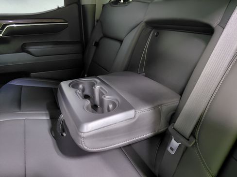 Used 2024 Chevrolet Silverado 1500 LTZ w/ Technology Package AWD/4WD image 49