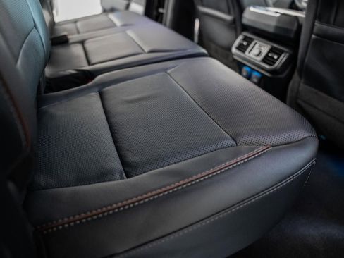 Certified 2023 Ford F150 Lariat w/ Equipment Group 502A High image 41