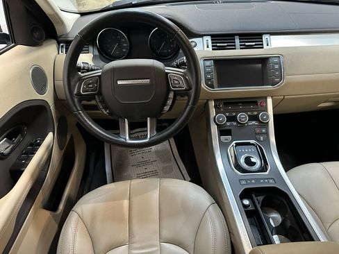 Used 2015 Land Rover Range Rover Evoque Pure Plus image 17