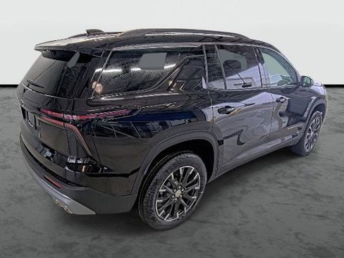 New 2026 Chevrolet Traverse LT w/ Enhanced Driving Package image 14