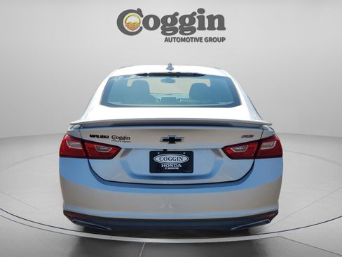 Used 2021 Chevrolet Malibu RS image 3