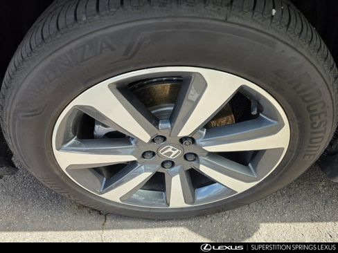 Used 2025 Honda Pilot Elite image 6