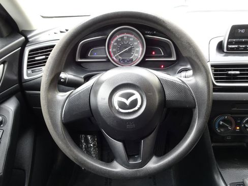 Used 2014 MAZDA MAZDA3 i SV image 15
