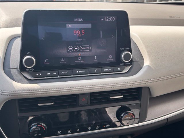 Used 2023 Nissan Rogue SV AWD/4WD image 13