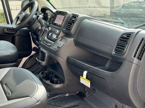 New 2024 RAM ProMaster 3500 w/ Convenience Group image 20