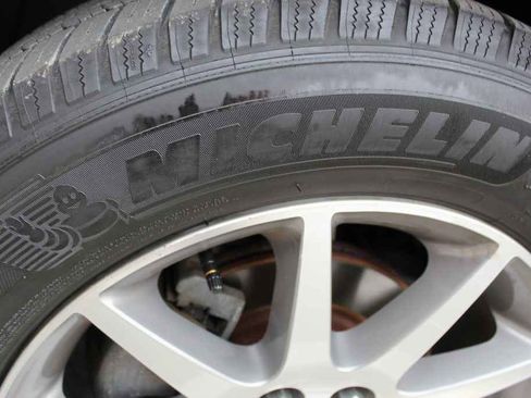 Used 2015 Buick Enclave Leather image 36