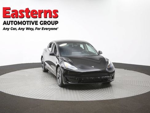 Used 2023 Tesla Model 3 Standard Range RWD image 45