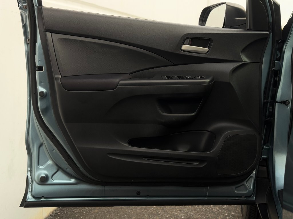 Used 2016 Honda CR-V SE image 10