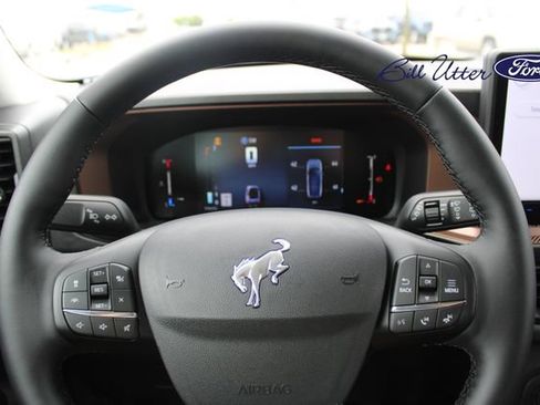 New 2026 Ford Bronco Sport Outer Banks w/ Outer Banks Tech Package+ AWD/4WD image 17