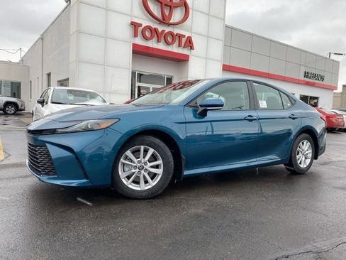 New 2026 Toyota Camry LE image 1
