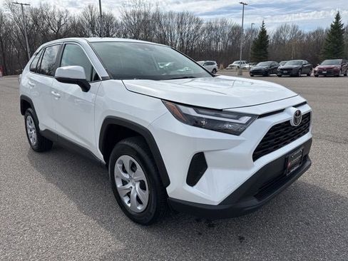 Used 2025 Toyota RAV4 LE image 3